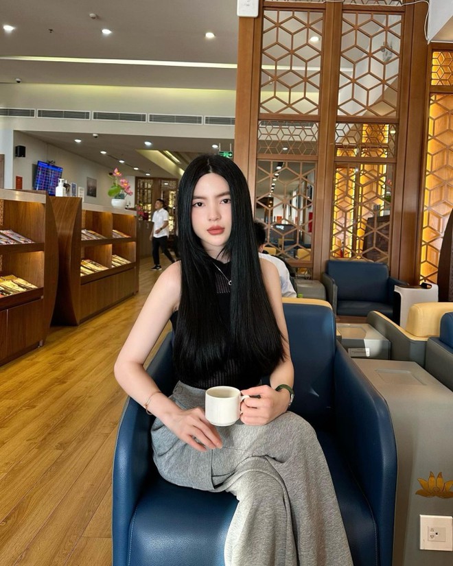 Chu Thanh Huyền - vợ sắp cưới của Quang Hải b&aacute;n mỹ phẩm online khoe doanh thu cả tỷ đồng - Ảnh 2.