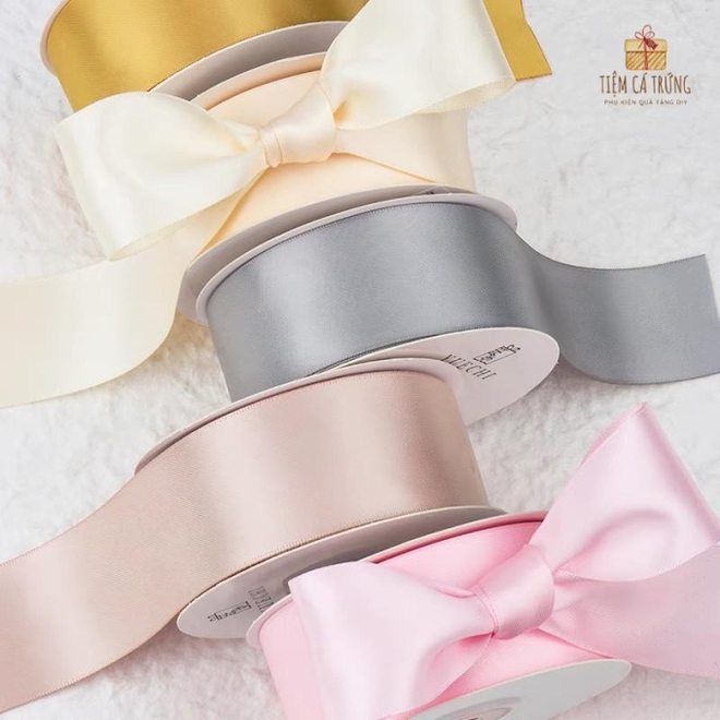 Decor cây thông Noel độc lạ, Cô Em Trendy bị dân mạng chê tơi tả: Lỗi sai ở đâu? - Ảnh 11. Decor cây thông Noel độc lạ, Cô Em Trendy bị dân mạng chê tơi tả: Lỗi sai ở đâu? - Ảnh 11.