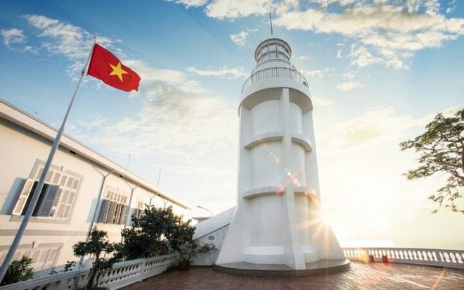 Những ngọn hải đăng đẹp tại Việt Nam - Ảnh 6.