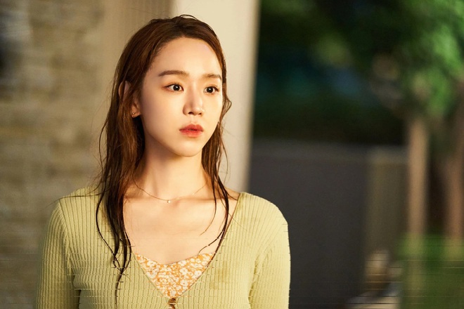 4 mỹ nhân xuất sắc nhất màn ảnh Hàn 2023: Tự hào Song Hye Kyo, không thể thiếu nữ hoàng nước mắt của năm - Ảnh 3.