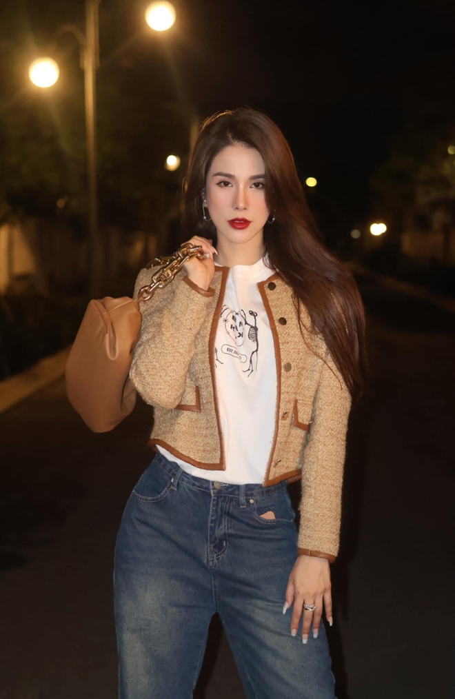 Người đứng sau buổi livestream bạc tỷ của Diệp Lâm Anh: Có phiên đạt doanh thu 4-5 tỷ nhưng hàng bom khoảng 20-30% - Ảnh 10.