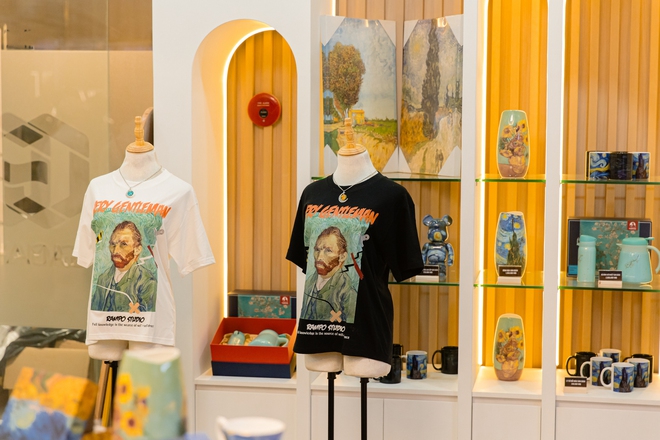 Review triển lãm Van Gogh đầu tiên tại Việt Nam, mọi thứ hoàn toàn khác với mọi nơi trên thế giới? - Ảnh 9.
