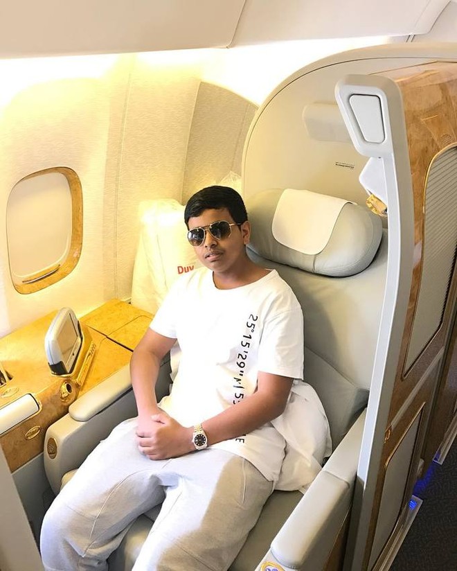 Đẳng cấp khác biệt của rich kid Dubai: Xây sở thú trong nhà, bọc xe bằng Louis Vuitton, sự xa hoa thuộc một tầm cao mới - Ảnh 6.