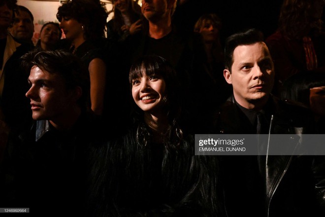 Hot pictures of Lisa turning "vampire"  Attending the event: Magical beauty despite Getty Images, often more surreal through orange - Photo 8.