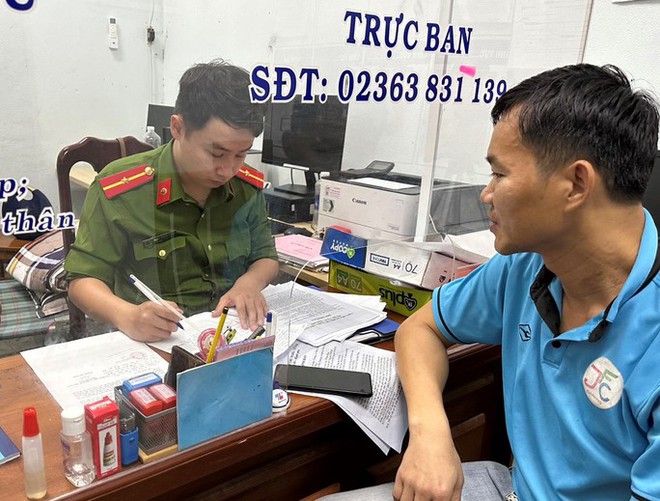Một ph&oacute;ng vi&ecirc;n bị dọa giết sau khi phản &aacute;nh cho vay nặng l&atilde;i - Ảnh 1.