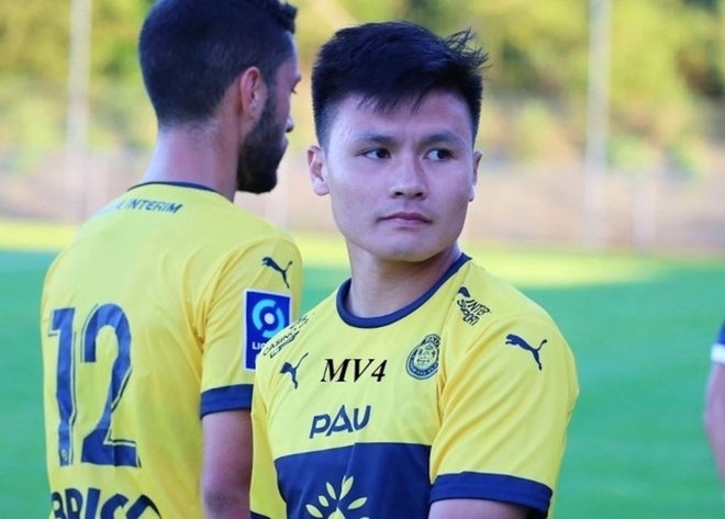 Pau FC lại gạch tên Quang Hải - Ảnh 1.