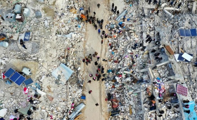 Hình ảnh cho thấy sức tàn phá khủng khiếp của động đất tại Thổ Nhĩ Kỳ, Syria - Ảnh 1.