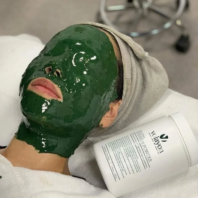 Ham hố đầu tư một hộp mask tảo xanh lét như ngoài spa, cái kết khiến nàng 30+ phải bất ngờ - Ảnh 1.