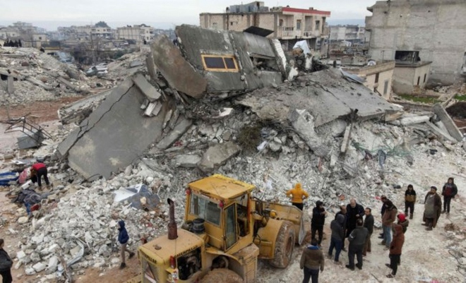 Hình ảnh cho thấy sức tàn phá khủng khiếp của động đất tại Thổ Nhĩ Kỳ, Syria - Ảnh 2.