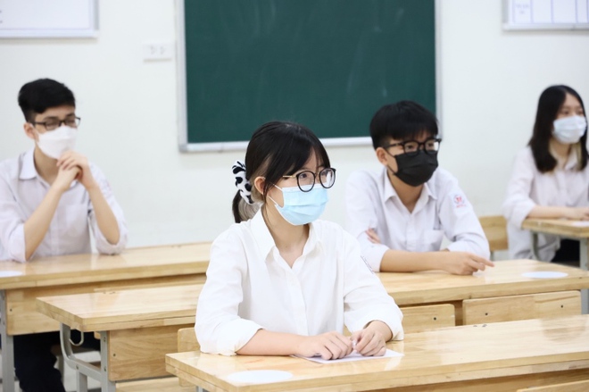 Tuyển sinh lớp 10 H&agrave; Nội: C&aacute;c trường chuy&ecirc;n c&ocirc;ng bố lịch thi thử - Ảnh 1.