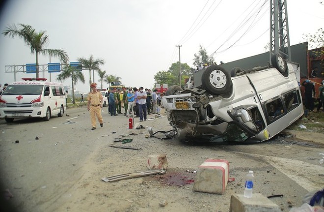 Vụ tai nạn khiến 10 người chết ở Quảng Nam: Tài xế xe container khai gì? - Ảnh 2.
