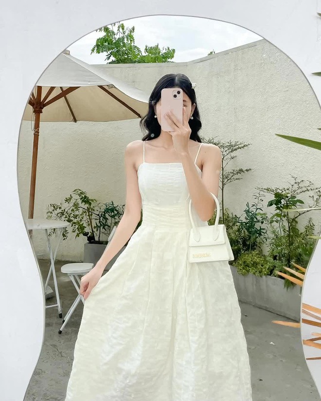 Tủ đồ của nữ ch&iacute;nh Vườn Sao Băng bản Th&aacute;i: Tr&ocirc;ng th&igrave; đơn giản m&agrave; diện l&ecirc;n nữ t&iacute;nh, xinh xắn miễn b&agrave;n - Ảnh 26.