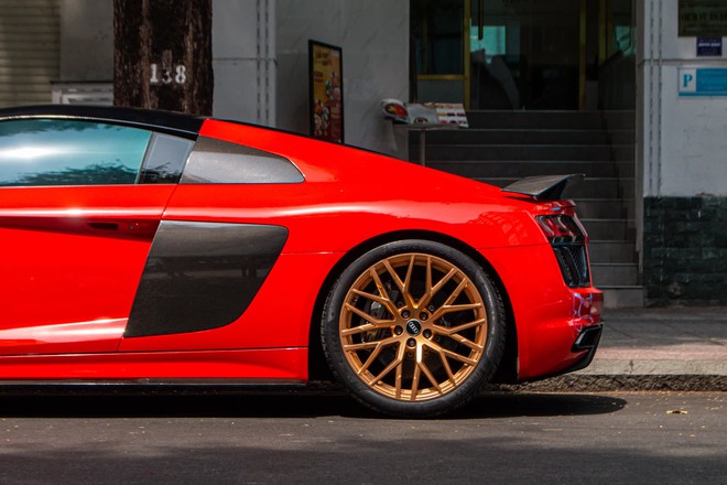 Audi R8 từng của Đông Nhi và Ông Cao Thắng sau 6 năm qua tay 6 đời chủ nhưng trông ngày càng chất - Ảnh 16.