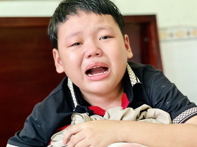 Cha mẹ ch&uacute; &yacute; đ&acirc;y l&agrave; dấu hiệu cầu cứu của con: Chủ quan thờ ơ sẽ g&acirc;y hậu quả kh&ocirc;n lường - Ảnh 1.