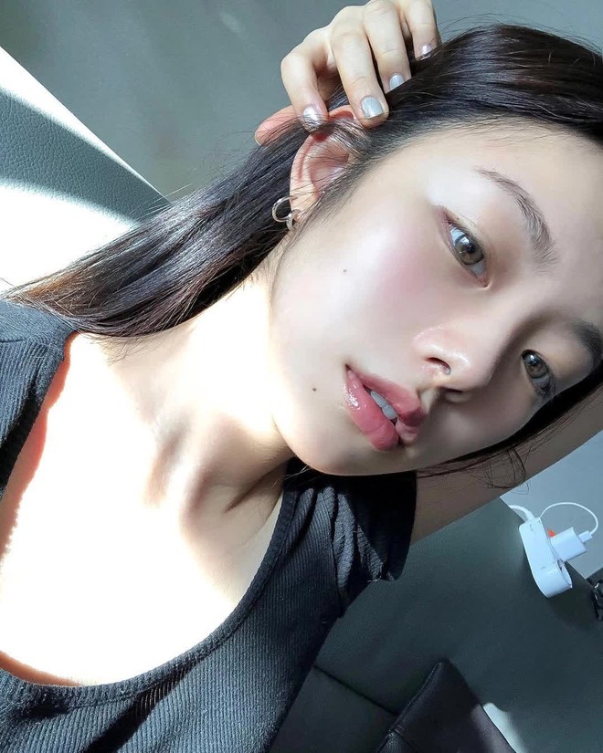 Vitamin C v&agrave; Hyaluronic Acid: Bộ đ&ocirc;i thần th&aacute;nh c&oacute; thể cứu rỗi cho l&agrave;n da sạm đen, ch&aacute;n đời của bạn - Ảnh 3.