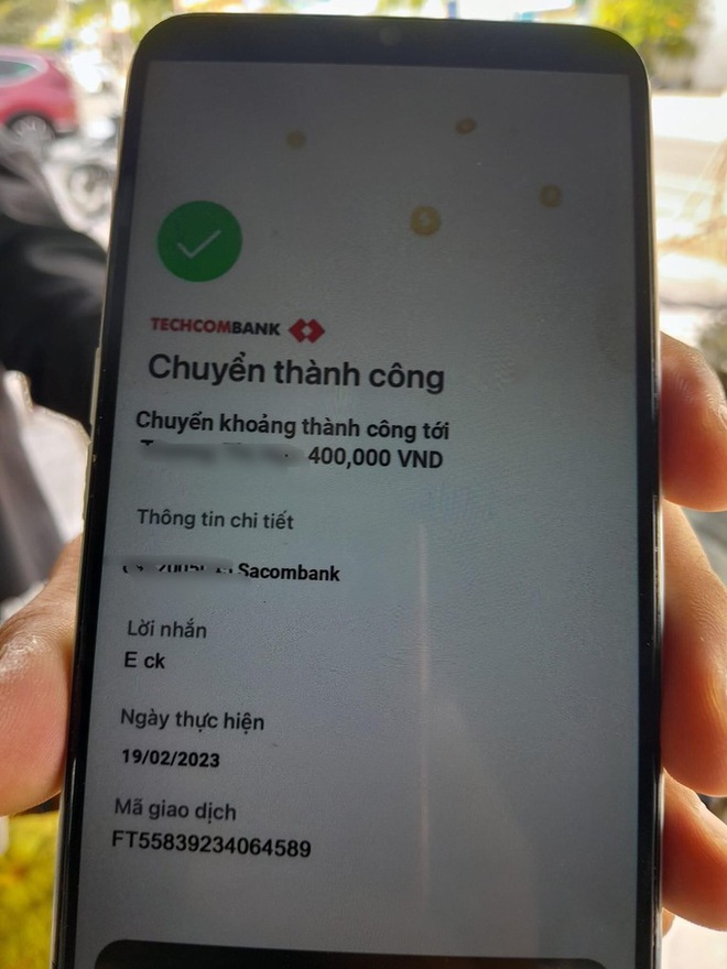 Thanh niên đi ô tô lừa... 400.000 đồng của chủ quán trà sữa ở Phú Quốc - Ảnh 1.