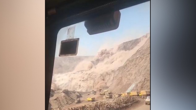 Hơn 50 người bị mắc kẹt do sập mỏ than ở Nội Mông, Trung Quốc - Ảnh 1.