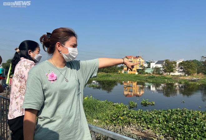 Xin nghỉ l&agrave;m để chứng kiến khoảnh khắc hồi sinh tuyến k&ecirc;nh d&agrave;i nhất TP.HCM - Ảnh 2.
