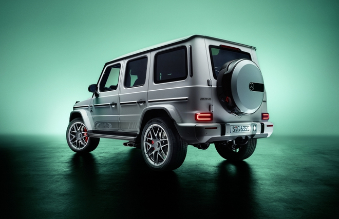 Đại lý báo Mercedes-AMG G 63 bản siêu hiếm về Việt Nam: Giá 12,61 tỷ đồng, chiều giới nhà giàu không thích đụng hàng - Ảnh 6.