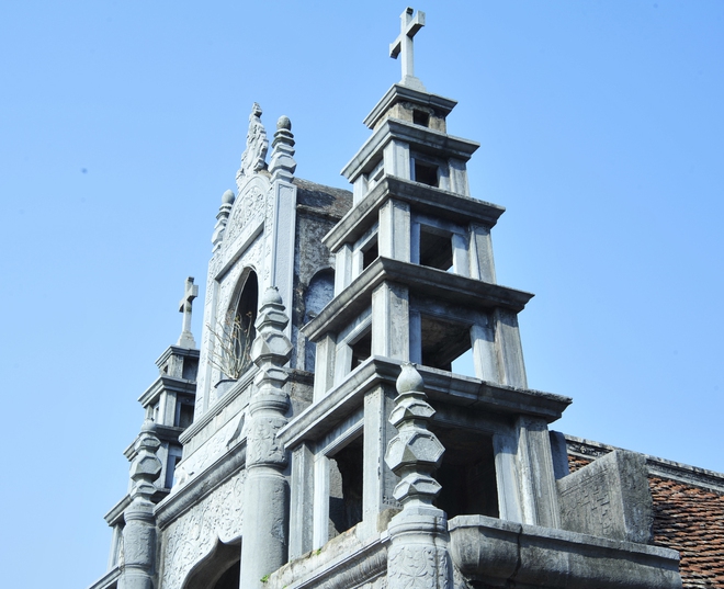 Chiêm ngắm ngôi nhà thờ hoàn toàn bằng đá ở Ninh Bình: Viên ngọc trong quần thể nhà thờ Phát Diệm - Ảnh 3.