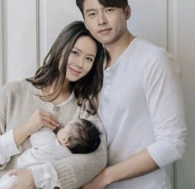 Rầm rộ ảnh nghi lộ rõ mặt con trai Son Ye Jin - Hyun Bin, công ty quản lý lên tiếng - Ảnh 3.