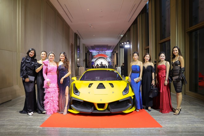 Tôi vừa tự bỏ 4 triệu bay sang Thái xem giới đại gia offline siêu xe: LaFerrari hơn 230 tỷ lộ diện, cả căn hầm kín Ferrari - Ảnh 39.