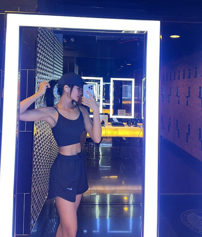 Sao Việt 1/3: Diva Hồng Nhung lần đầu kể kỷ niệm vui với nhạc sỹ Trịnh Công Sơn - Ảnh 9.