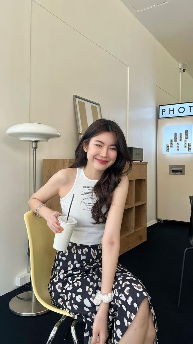 8 chi&ecirc;u phối đồ cao tay của hội mặc đẹp xứ Ch&ugrave;a V&agrave;ng - Ảnh 7.