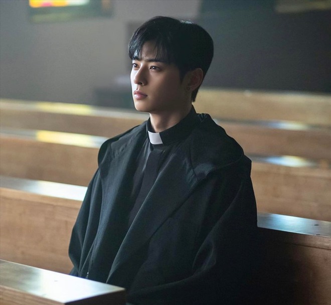 Nam idol từng bị ch&ecirc; diễn xuất nay khiến netizen m&ecirc; mệt ở phim mới, diễn hay c&ograve;n c&oacute; cảnh khoe body cực ch&aacute;y - Ảnh 2.