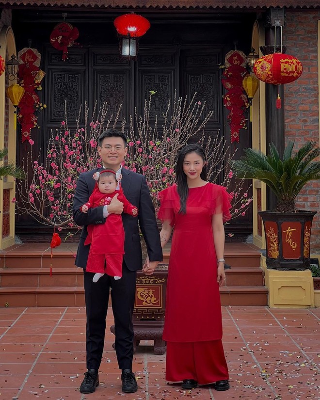 Pam - cháu gái tập đoàn may mặc là em bé Việt đầu tiên có loạt ảnh đạt 1 triệu like trên Instagram cá nhân - Ảnh 2.