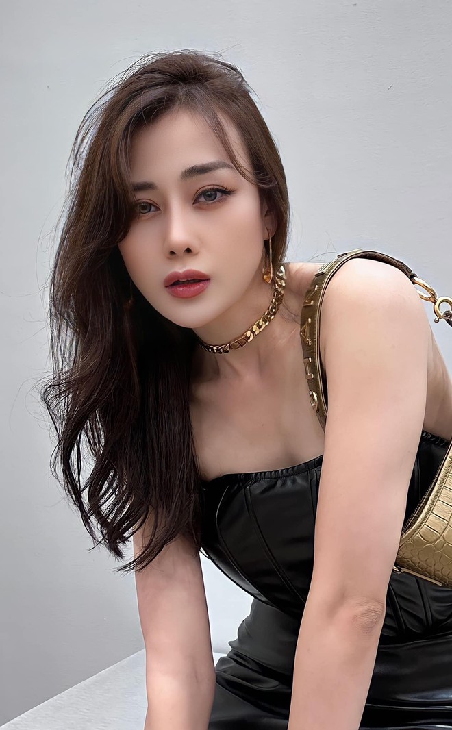 Phương Oanh trưng trổ body cực ch&aacute;y, d&acirc;n mạng đồng loạt gọi t&ecirc;n Shark B&igrave;nh - Ảnh 2.