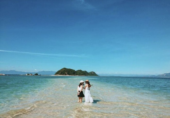 8 bãi biển đẹp nhất Việt Nam nên đi vào hè này - Ảnh 6.