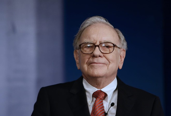 Thánh đầu tư Warren Buffett: Tiền có thể bị ảnh hưởng bởi lạm phát, nhưng tài năng của bạn thì không, nếu đặc biệt giỏi ở một khía cạnh nào đó, bạn luôn có lợi ích! - Ảnh 2.