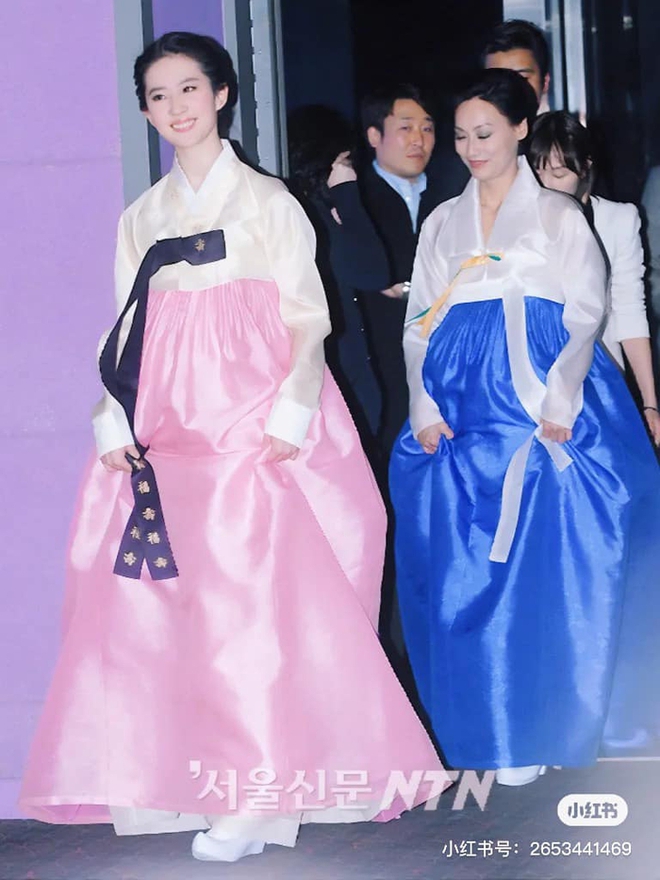 Khoảnh khắc Lưu Diệc Phi diện hanbok 12 năm trước khiến dân mạng nhìn lại vẫn xuýt xoa - Ảnh 5.