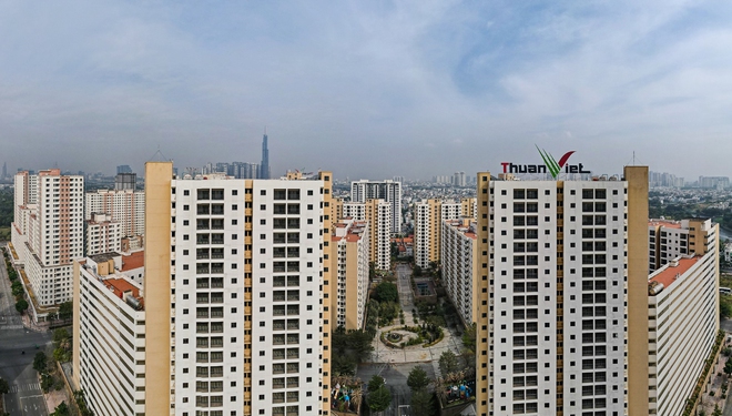 Bất ngờ với hiện trạng khu chung cư t&aacute;i định cư đồ sộ nhất TP.HCM - Ảnh 14.