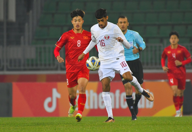 Thắng kịch tính U20 Qatar, U20 Việt Nam vỡ òa cảm xúc - Ảnh 3.