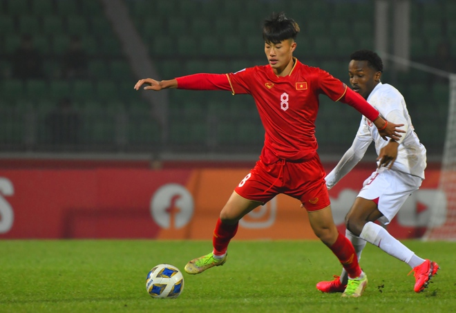 Thắng kịch tính U20 Qatar, U20 Việt Nam vỡ òa cảm xúc - Ảnh 11.