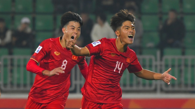 Thắng kịch tính U20 Qatar, U20 Việt Nam vỡ òa cảm xúc - Ảnh 6.