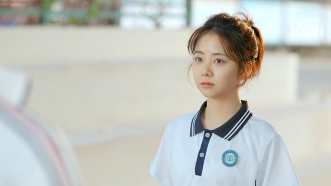 Đ&agrave;m T&ugrave;ng Vận d&ugrave; c&oacute; khu&ocirc;n mặt bầu bĩnh nhưng ngoại h&igrave;nh vẫn rất gọn g&agrave;ng, b&iacute; quyết nằm ở th&oacute;i quen ăn uống nhỏ m&agrave; c&oacute; v&otilde; - Ảnh 1.