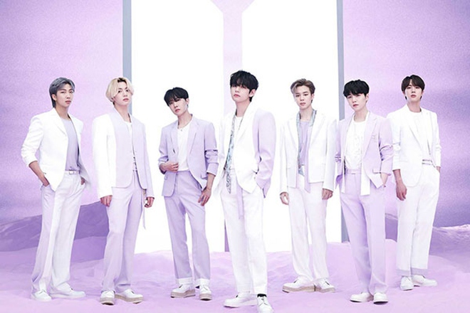 BTS sợ fan đói nhạc nên các thành viên thay nhau ra sản phẩm trong vòng 1 năm, trừ 1 người mãi chưa thấy đâu! - Ảnh 1.