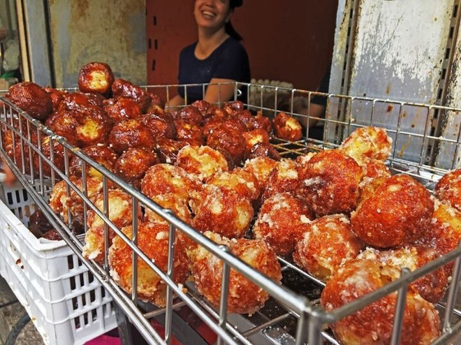 Những địa chỉ ăn vặt nức tiếng ở H&agrave; Nội - Ảnh 5.