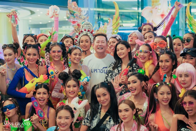 Chuyện gì đang xảy ra với Hoa hậu Hòa bình Thái Lan? - Ảnh 6.