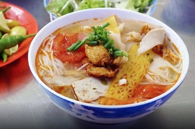 Những quán ăn sáng ngon nhất Đà Nẵng siêu hút khách - Ảnh 4.
