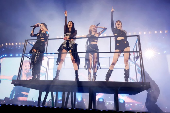 1 nghệ sĩ Ấn Độ g&acirc;y ấn tượng mạnh tại Coachella, c&ograve;n vượt cả BLACKPINK ở mảng n&agrave;y - Ảnh 3.