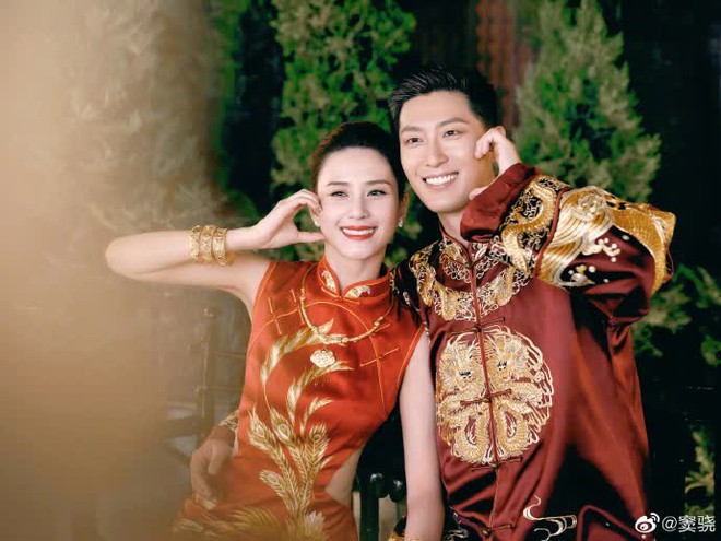 Toàn cảnh đám cưới 150 tỷ của tài tử hạng A - ái nữ trùm sòng bạc: Xa hoa nhưng gia đình suýt không dự, vắng bóng dàn khách mời showbiz - Ảnh 3.