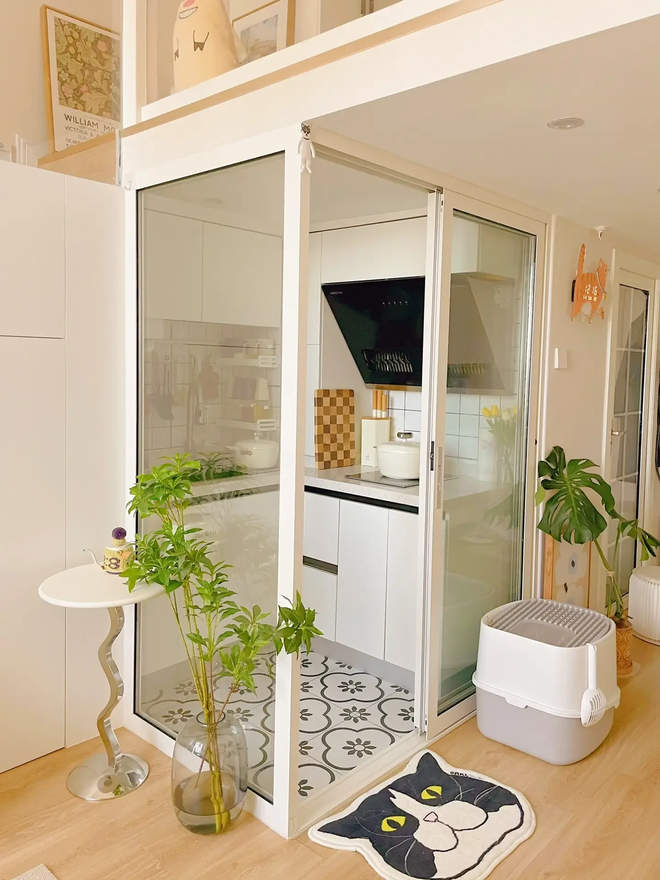 Căn hộ g&aacute;c m&aacute;i 23m&sup2; tuy nhỏ nhưng đẹp kh&ocirc;ng một chỗ ch&ecirc; - Ảnh 4.