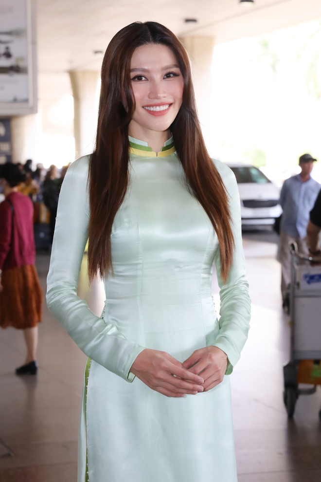 Hoa hậu đẹp nhất thế giới và 1 nhân vật quyền lực của Miss Grand đến Việt Nam, Thiên Ân và Quỳnh Châu đích thân ra đón - Ảnh 8.
