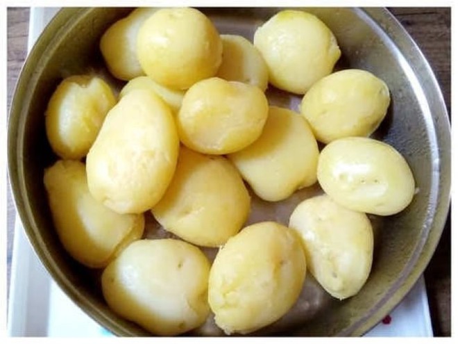 Những người kh&ocirc;ng n&ecirc;n ăn khoai t&acirc;y - Ảnh 1.
