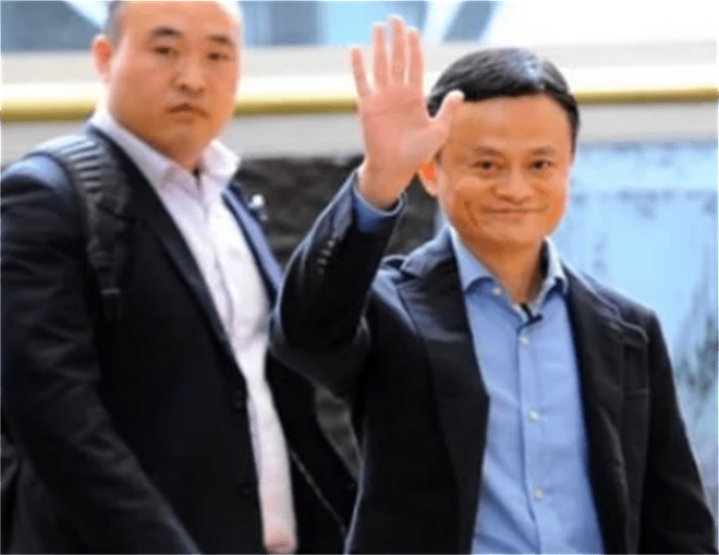 Cựu vệ sĩ từng được Jack Ma tin tưởng coi như hình với bóng, đi đâu cũng kè kè hộ tống giờ ra sao? - Ảnh 1.