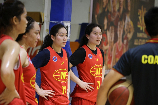B&oacute;ng rổ nữ Việt Nam hướng đến HCV SEA Games - Ảnh 1.